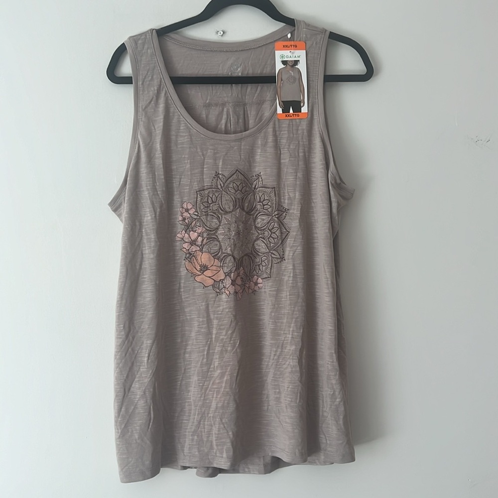 GAIAM GRAPHIC TANK TOP +LADIES SIZES XXL